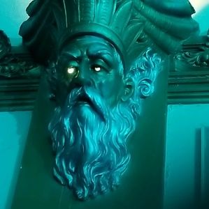 Meet your Posher, Adania